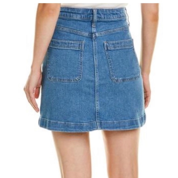 SOLD || Madewell Patch Pocket Denim Button Mini Skirt - Picture 2 of 7